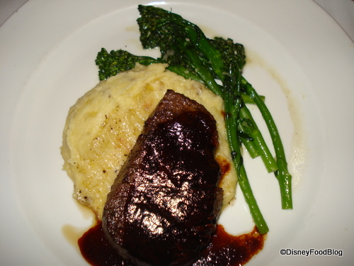 Filet with Yukon Potatoes Filet Mignon with Yukon Potatoes