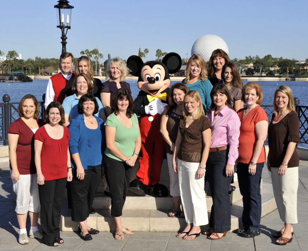 Mickey With Some 2009 Moms Panelists