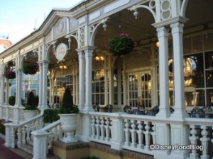 The Porch at Tony's Town Square