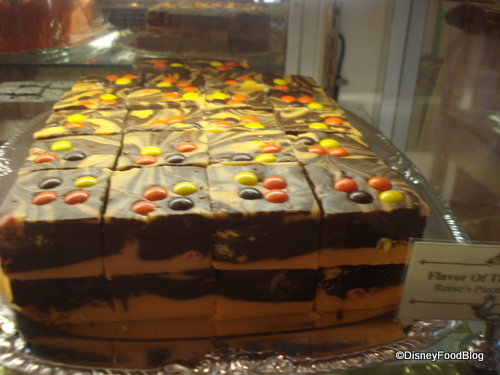 Reese's Pieces Fudge for Halloween