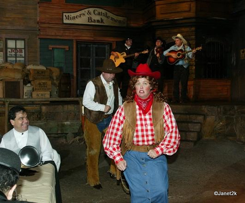 Streetmosphere Characters and a Western Band Entertained