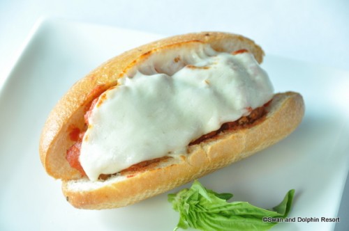 Il-Mulino_Individual-Meatball-Sandwich_5938-500x332.jpg