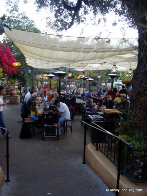 Outdoor seating at Rancho del Zocalo