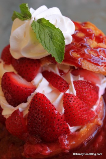 Strawberry Shortcake at Plaza Inn in Disneyland