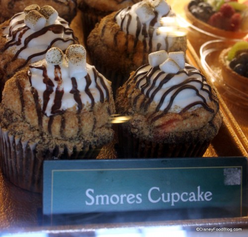 smores-cupcake-500x478.jpg
