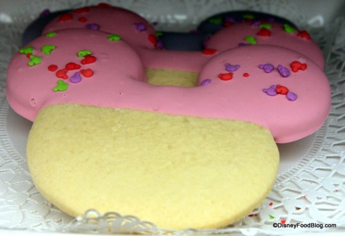 Pastel-Frosted-Mickey-Cookies-large-500x343.jpg