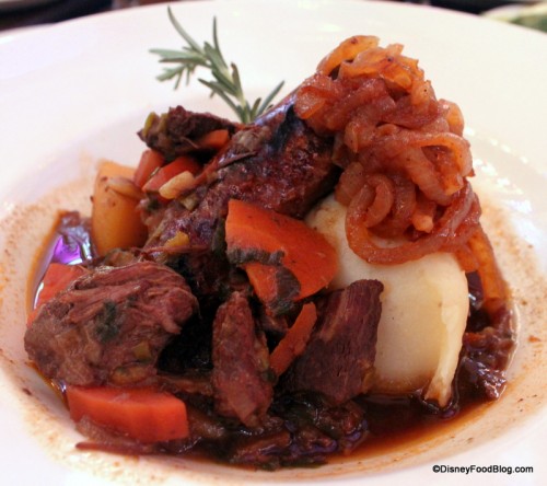 Banger-and-Booz-with-guinness-stew-and-mashed-potatoes-500x444.jpg