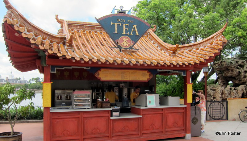 Review: NEW Tipsy Duck Drink in Epcot's China Pavilion | the disney food  blog