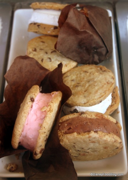 Pre-Made Gelato Cookie Sandwiches