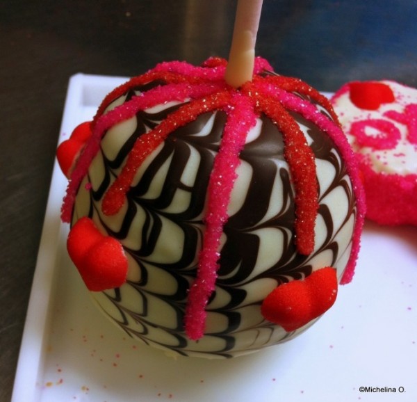 Valentine's Day Apple at Goofy's Candy Company!