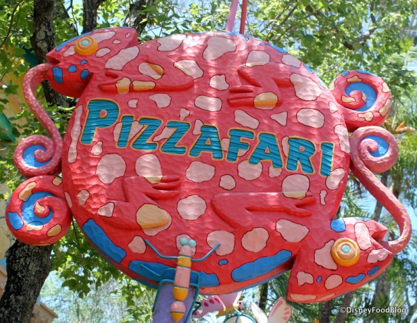 Pizzafari sign