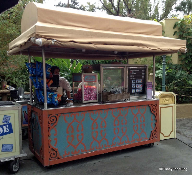 Adventureland Nut Cart | the disney food blog