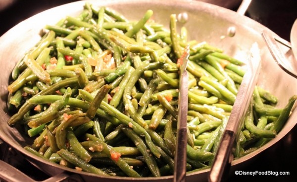 Greedo's Green Beans with Garlic and Tomato