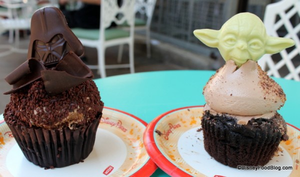 Darth Vader and Yoda Cupcakes