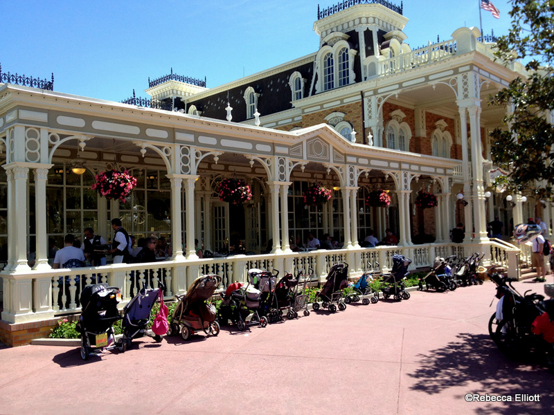 Guest Review: Tony's Town Square Restaurant in Disney World's Magic