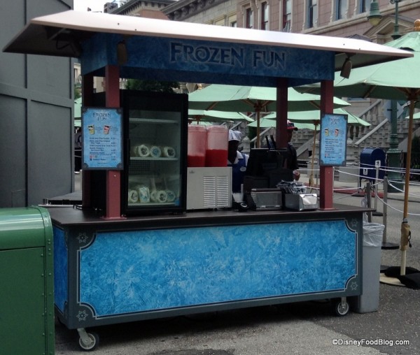 Frozen Fun Snack kiosk