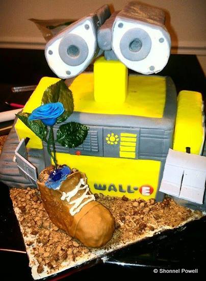 Wall-E Cake