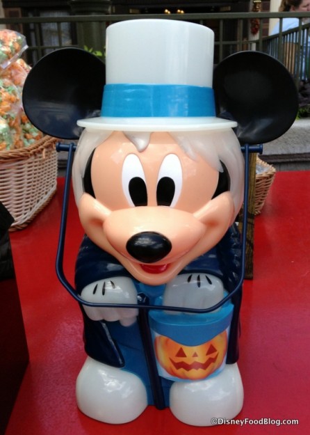 Mickey Hatbox Ghost