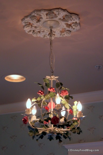 Light Fixture and Ceiling Detail