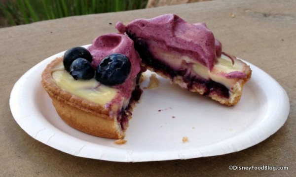 Blueberry and Lemon Curd cross-section