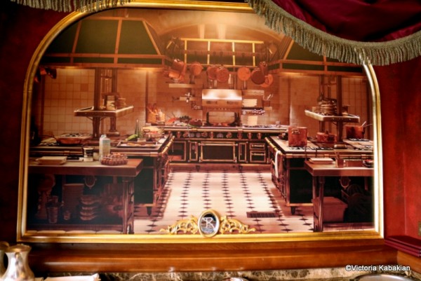The painting of Gusteau’s kitchen