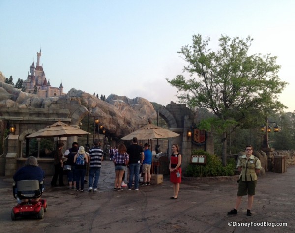 Be Our Guest Restaurant breakfast check-in