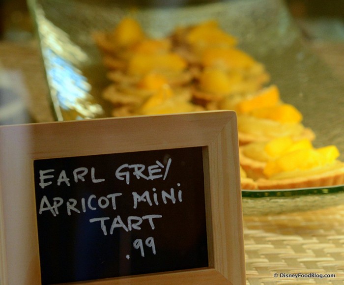 Earl Grey Apricot Mini Tart