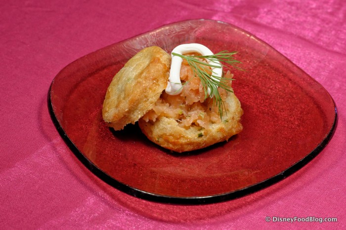 Cheddar Biscuit and Smoked Salmon Tartare