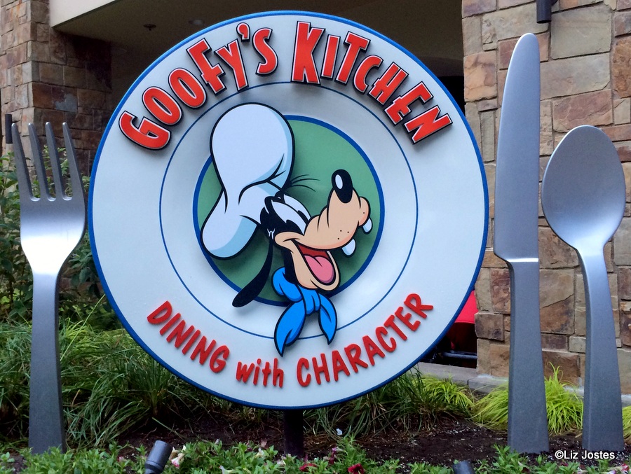 Guest Review: Breakfast at Goofy's Kitchen at the Disneyland Hotel