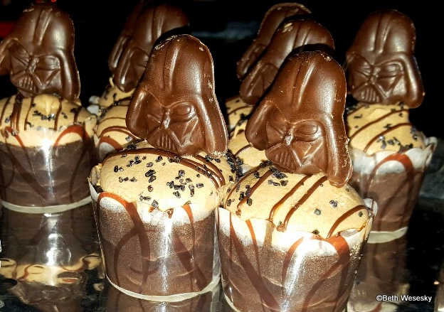 mini Darth Vader Cupcakes