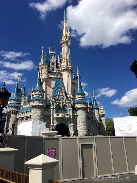 Mickey's Royal Friendship Faire stage construction