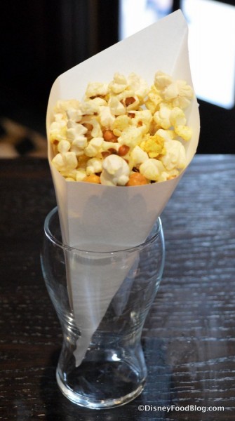 Curry-dusted Popcorn and Chickpeas