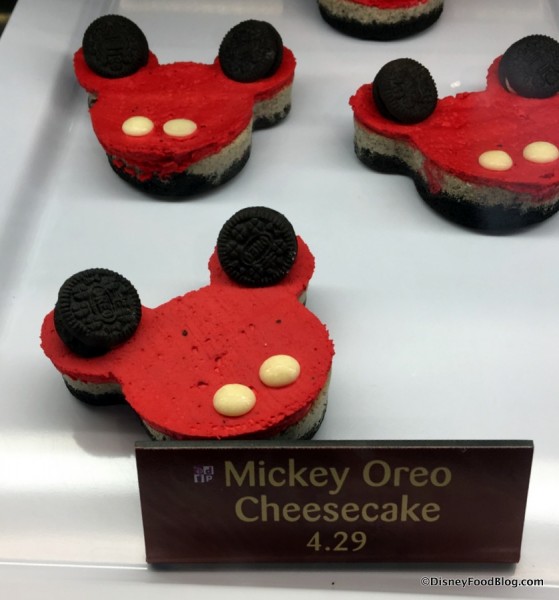 Mickey Oreo Cheesecake