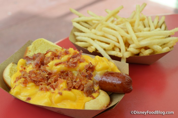 Mac and Cheese Hot Dog with Fries