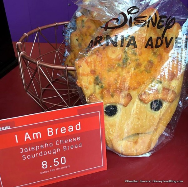 Groot Jalapeno Cheese Bread