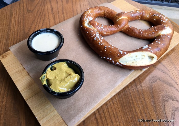 Bavarian Pretzel with spicy mustard and beer cheese fondue