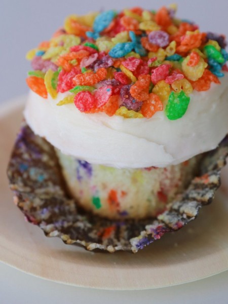 Fruity Pebble Cupcake @Sprinkles Twitter