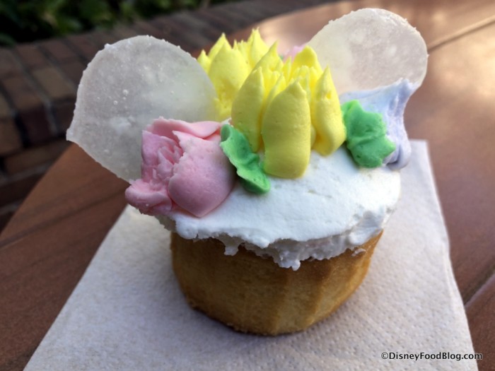 Flower Crown Cupcake