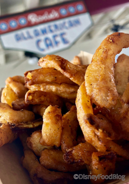 Rosie's All-American Cafe Fried Onion Straws