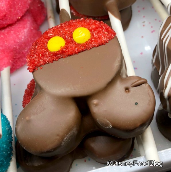 Mickey's Red Shorts Cake Pop