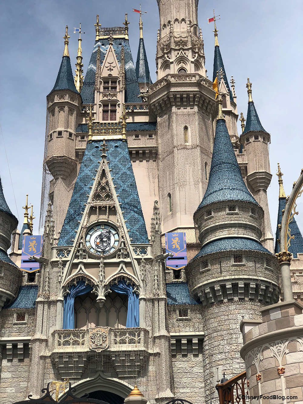 Christmas Lights are Showing Up on Cinderella Castle in