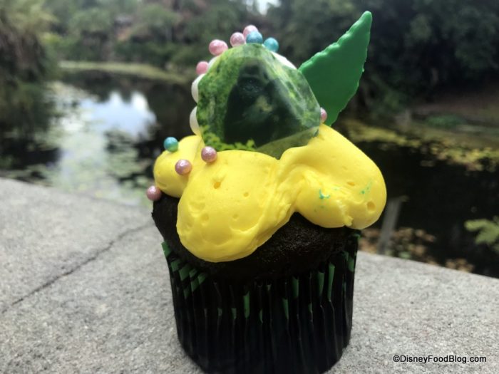 its-a-girl-gender-reveal-cupcake-tamu-ta