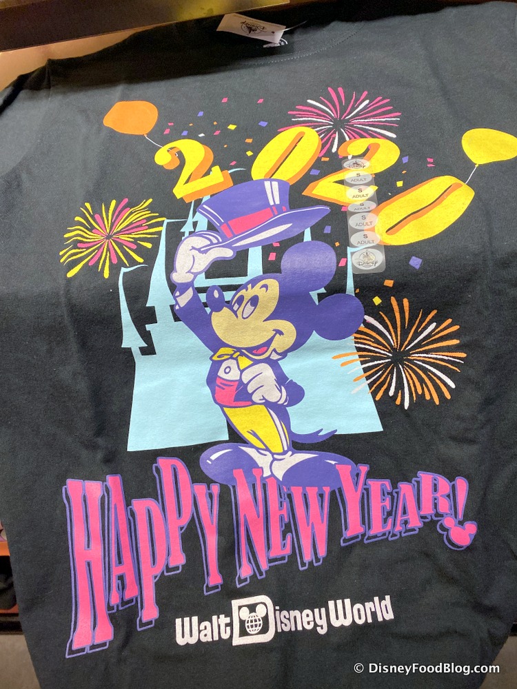 Youth We're survivor In Years 2020 say Hello To Disney 2021Shirt Mickey and Minnie Celebrate New Years At Disney castle gift shirts