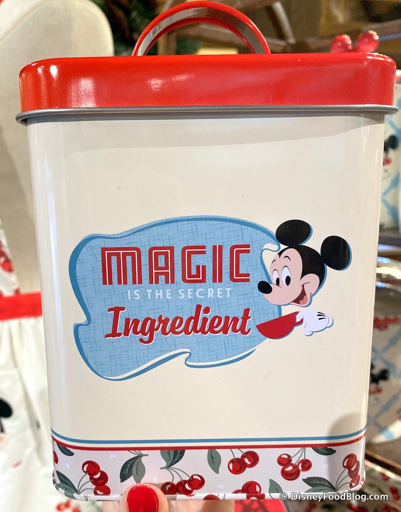 http://www.disneyfoodblog.com/wp-content/uploads/2019/12/retro-mickey-minnie-kitchen-decor-and-accessories-canister-set-metal-5.jpg