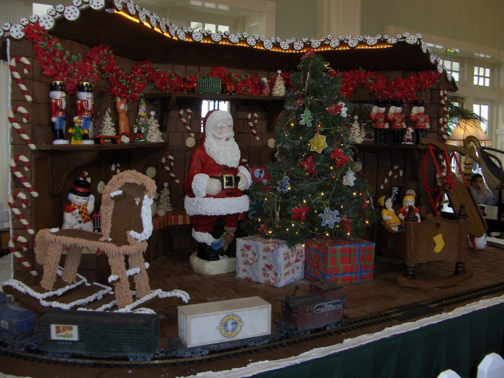Boardwalk Inn Gingerbread Display: Santa's Toy Workshop