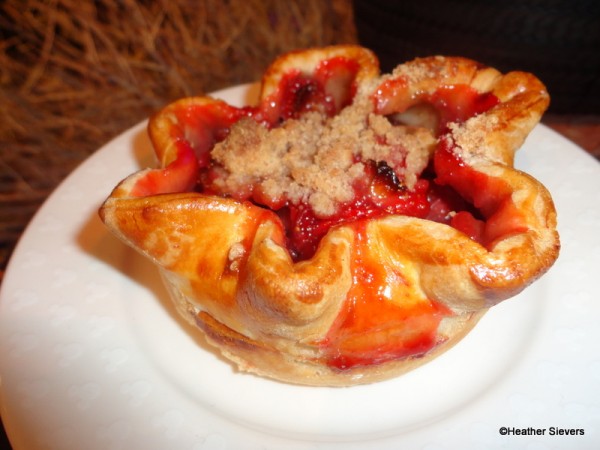 Recipe! Strawberry-Rhubarb Pie from Flo’s V8 Cafe in Disney California Adventure 