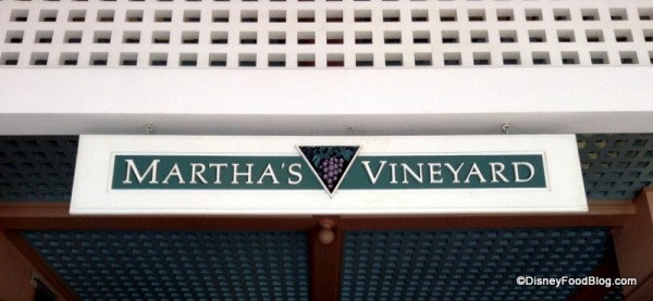 Martha's Vineyard Sign