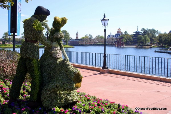 Cinderella Topiary at the Flower and Garden Festival