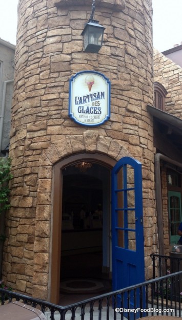 Entrance to L'Artisan des Glaces in Epcot's France