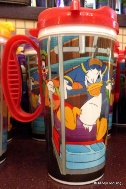 Goofy and Donald on the opposite side